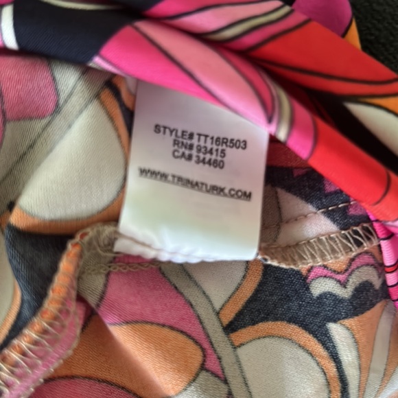 Trina Turk Bernice Maui Blooms Cold Shoulder Tie Waist Draped Knit Dress - XS - Picture 13 of 13